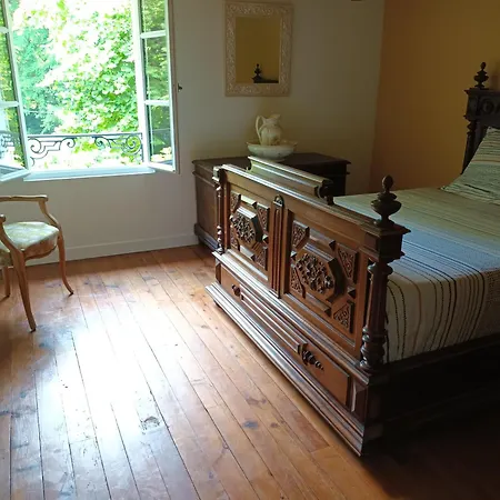 Holiday home Demeure De Charme Pour 9 Personnes Sainte Marie de Gosse