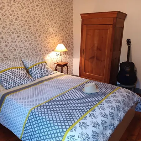 Holiday home Demeure De Charme Pour 9 Personnes Sainte Marie de Gosse