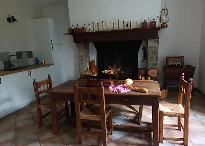 Holiday home Demeure De Charme Pour 9 Personnes
