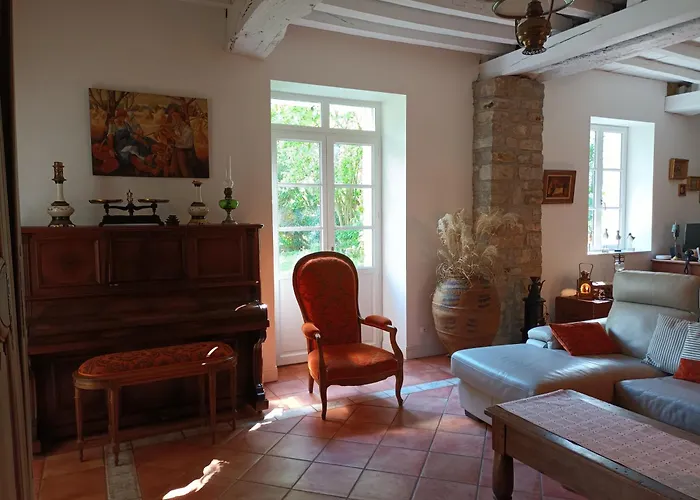Holiday home Demeure De Charme Pour 9 Personnes *