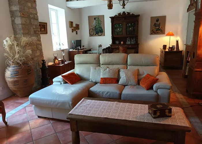 Demeure De Charme Pour 9 Personnes * Sainte Marie de Gosse