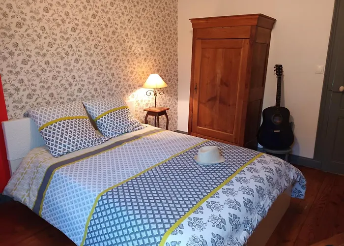 Holiday home Demeure De Charme Pour 9 Personnes Sainte Marie de Gosse