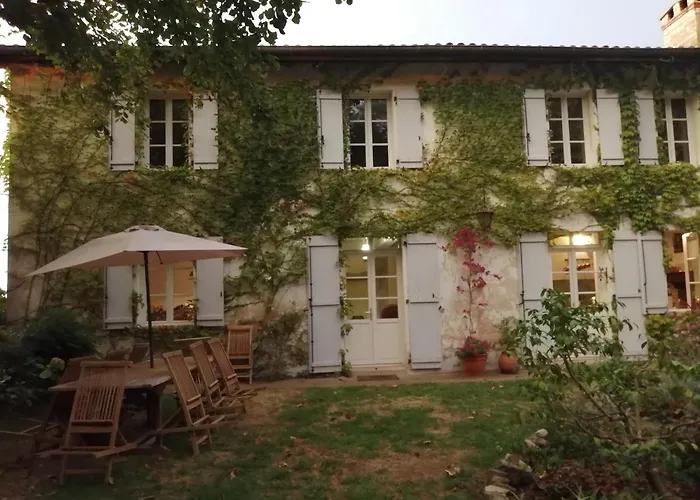 Holiday home Demeure De Charme Pour 9 Personnes *